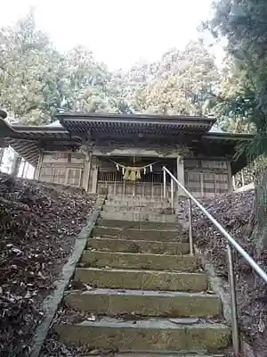 若草木神社の本殿