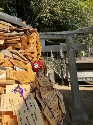 北野天満宮の{uncategorized: "未分類", other: "その他", undefined: "問題あり", building: "その他建物", grave: "お墓", sacred_gate: "鳥居", guardian: "狛犬", statue: "像", buddha: "仏像", history: "歴史", nature: "自然", garden: "庭園", animal: "動物", pagoda: "塔", temizu: "手水舎", mountain_gate: "山門・神門", sanctuary: "本殿・本堂", subordinate: "末社・摂社", art: "芸術", scenery: "景色", jizo: "地蔵", ema: "絵馬", goshuin: "御朱印", omikuji: "おみくじ", items: "授与品その他", amulet: "お守り", goshuincho: "御朱印帳", eats: "食事", festival: "お祭り", votive_dance: "神楽", shichigosan: "七五三参", wedding: "結婚式", experience: "体験その他", initially: "初詣", around: "周辺", anti_infection: "感染症対策"}