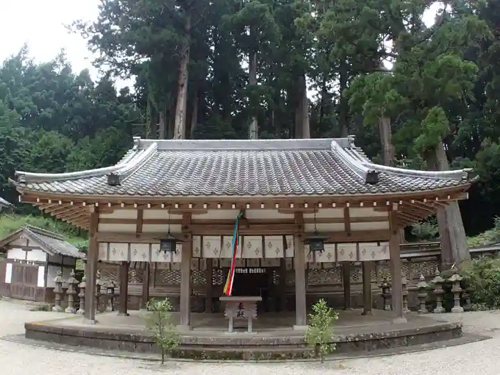 御井神社の本殿・本堂