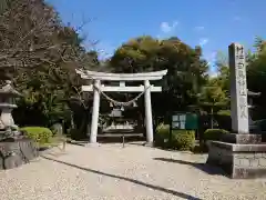 白鳥神社の鳥居