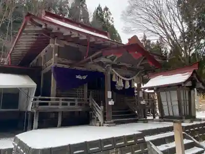九戸神社の本殿・本堂