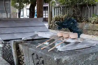 荒井神社の手水舎
