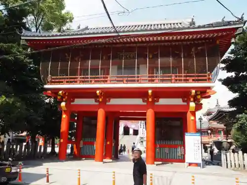 大須観音 （北野山真福寺宝生院）の山門・神門