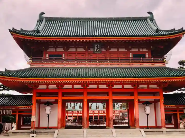 平安神宮の山門・神門