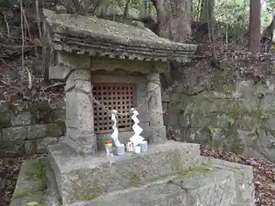 蒲生八幡神社の末社・摂社