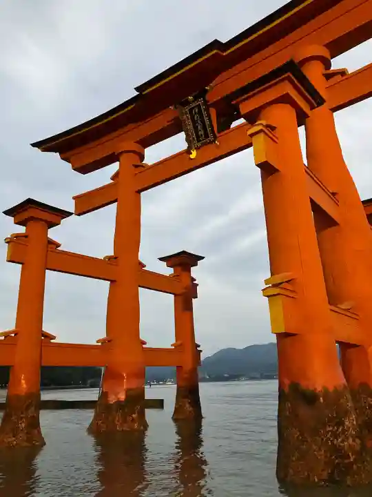 厳島神社(広島県)