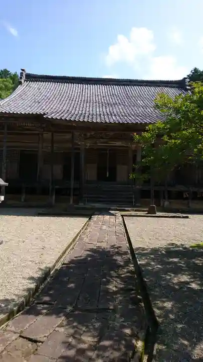 縁城寺の本殿・本堂