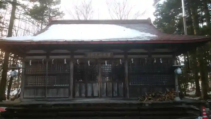 川上神社の本殿・本堂