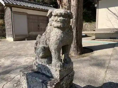 熊野神社の狛犬