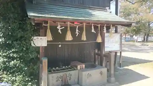 泊神社の手水舎