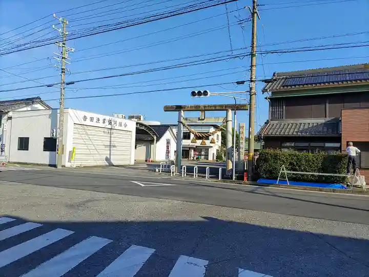 吉田神社の鳥居