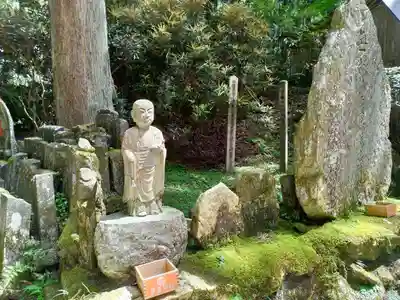 御岩神社のその他建物