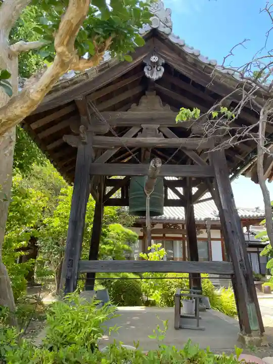 西蓮寺(兵庫県)