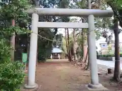 側鷹神社の鳥居