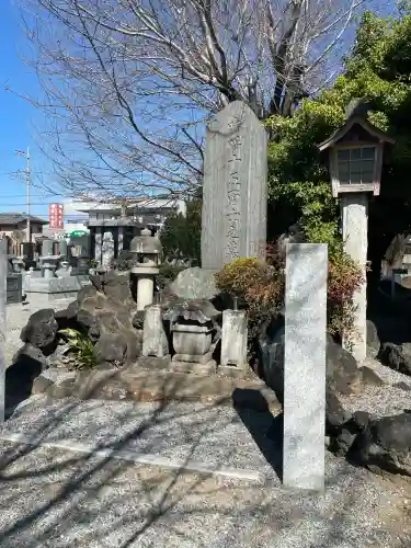 十輪寺の{uncategorized: "未分類", other: "その他", undefined: "問題あり", building: "その他建物", grave: "お墓", sacred_gate: "鳥居", guardian: "狛犬", statue: "像", buddha: "仏像", history: "歴史", nature: "自然", garden: "庭園", animal: "動物", pagoda: "塔", temizu: "手水舎", mountain_gate: "山門・神門", sanctuary: "本殿・本堂", subordinate: "末社・摂社", art: "芸術", scenery: "景色", jizo: "地蔵", ema: "絵馬", goshuin: "御朱印", omikuji: "おみくじ", items: "授与品その他", amulet: "お守り", goshuincho: "御朱印帳", eats: "食事", festival: "お祭り", votive_dance: "神楽", shichigosan: "七五三参", wedding: "結婚式", experience: "体験その他", initially: "初詣", around: "周辺", anti_infection: "感染症対策"}