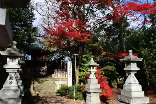 日吉神社の末社