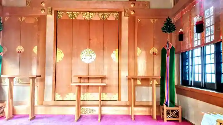 八王子社の本殿・本堂