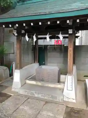 穏田神社の手水舎