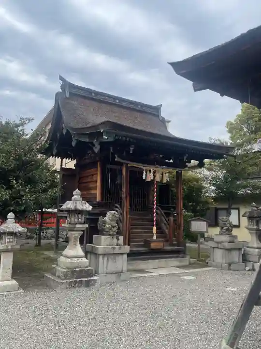 酒井神社の{uncategorized: "未分類", other: "その他", undefined: "問題あり", building: "その他建物", grave: "お墓", sacred_gate: "鳥居", guardian: "狛犬", statue: "像", buddha: "仏像", history: "歴史", nature: "自然", garden: "庭園", animal: "動物", pagoda: "塔", temizu: "手水舎", mountain_gate: "山門・神門", sanctuary: "本殿・本堂", subordinate: "末社・摂社", art: "芸術", scenery: "景色", jizo: "地蔵", ema: "絵馬", goshuin: "御朱印", omikuji: "おみくじ", items: "授与品その他", amulet: "お守り", goshuincho: "御朱印帳", eats: "食事", festival: "お祭り", votive_dance: "神楽", shichigosan: "七五三参", wedding: "結婚式", experience: "体験その他", initially: "初詣", around: "周辺", anti_infection: "感染症対策"}