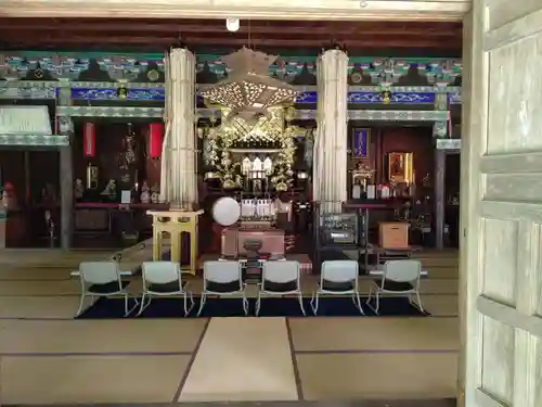 瀧谷寺の本殿・本堂