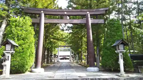山梨縣護國神社の鳥居