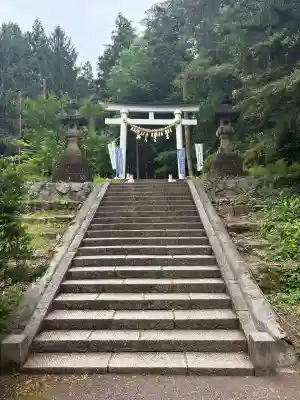 青海神社(新潟県)