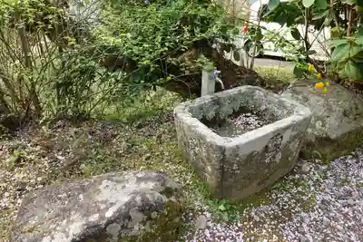 西光寺の手水舎