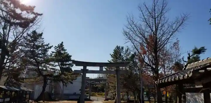 春日神社の鳥居