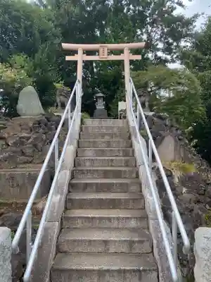 鶴見神社の末社・摂社