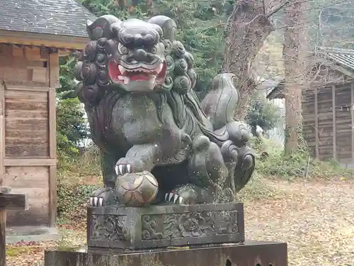 熊野神社の狛犬