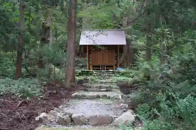 雄山神社中宮祈願殿(富山県)