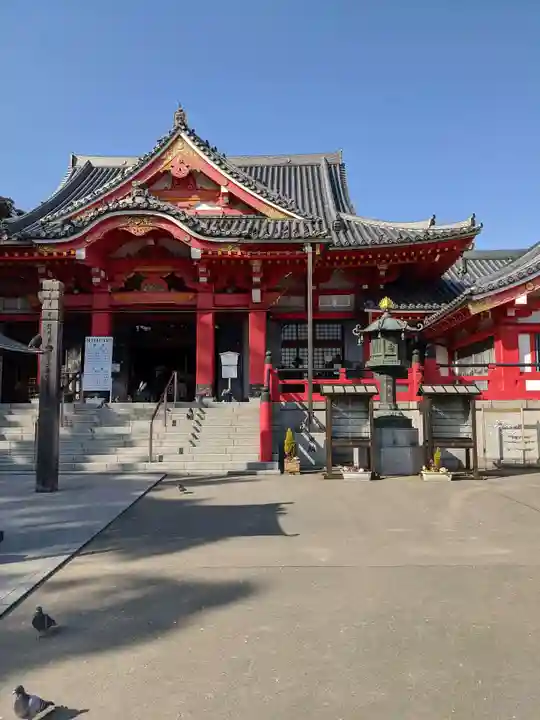 甚目寺の本殿・本堂