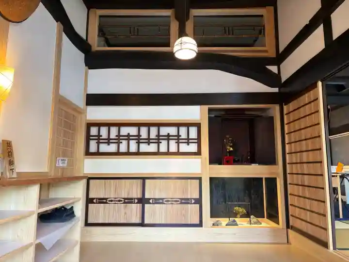 善福寺の{uncategorized: "未分類", other: "その他", undefined: "問題あり", building: "その他建物", grave: "お墓", sacred_gate: "鳥居", guardian: "狛犬", statue: "像", buddha: "仏像", history: "歴史", nature: "自然", garden: "庭園", animal: "動物", pagoda: "塔", temizu: "手水舎", mountain_gate: "山門・神門", sanctuary: "本殿・本堂", subordinate: "末社・摂社", art: "芸術", scenery: "景色", jizo: "地蔵", ema: "絵馬", goshuin: "御朱印", omikuji: "おみくじ", items: "授与品その他", amulet: "お守り", goshuincho: "御朱印帳", eats: "食事", festival: "お祭り", votive_dance: "神楽", shichigosan: "七五三参", wedding: "結婚式", experience: "体験その他", initially: "初詣", around: "周辺", anti_infection: "感染症対策"}