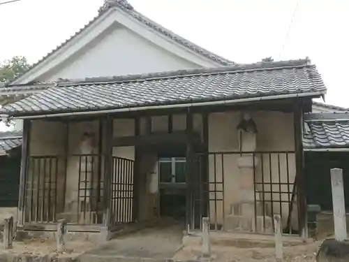 常福寺の山門・神門