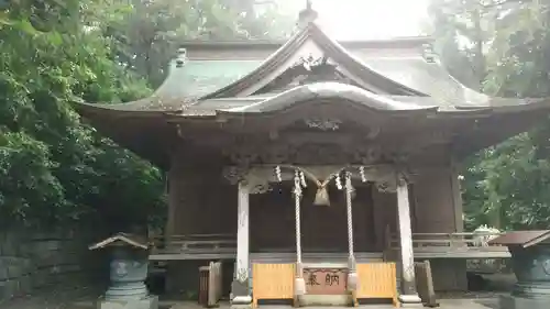 泉神社の本殿・本堂