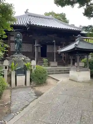 善光寺の本殿・本堂