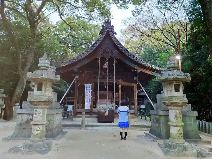 白山神社(二子町)の本殿・本堂