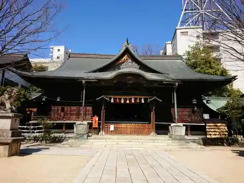 四柱神社の本殿