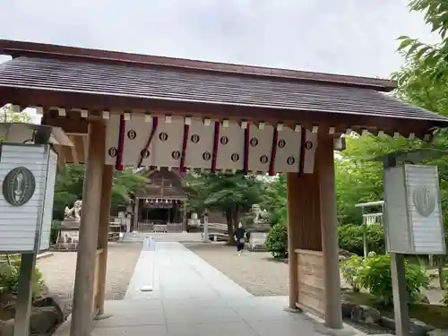 櫛田神社の山門・神門