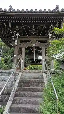 寿福寺の{uncategorized: "未分類", other: "その他", undefined: "問題あり", building: "その他建物", grave: "お墓", sacred_gate: "鳥居", guardian: "狛犬", statue: "像", buddha: "仏像", history: "歴史", nature: "自然", garden: "庭園", animal: "動物", pagoda: "塔", temizu: "手水舎", mountain_gate: "山門・神門", sanctuary: "本殿・本堂", subordinate: "末社・摂社", art: "芸術", scenery: "景色", jizo: "地蔵", ema: "絵馬", goshuin: "御朱印", omikuji: "おみくじ", items: "授与品その他", amulet: "お守り", goshuincho: "御朱印帳", eats: "食事", festival: "お祭り", votive_dance: "神楽", shichigosan: "七五三参", wedding: "結婚式", experience: "体験その他", initially: "初詣", around: "周辺", anti_infection: "感染症対策"}