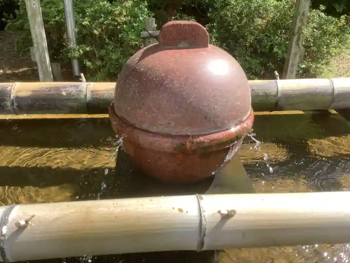 曽野稲荷神社の手水舎