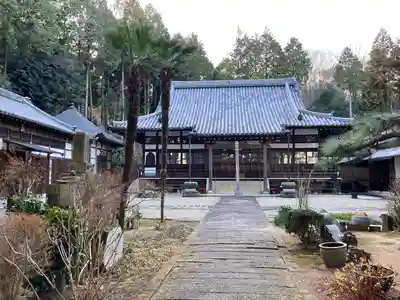 妙巌寺の本殿・本堂