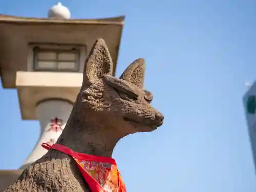東京羽田 穴守稲荷神社の{uncategorized: "未分類", other: "その他", undefined: "問題あり", building: "その他建物", grave: "お墓", sacred_gate: "鳥居", guardian: "狛犬", statue: "像", buddha: "仏像", history: "歴史", nature: "自然", garden: "庭園", animal: "動物", pagoda: "塔", temizu: "手水舎", mountain_gate: "山門・神門", sanctuary: "本殿・本堂", subordinate: "末社・摂社", art: "芸術", scenery: "景色", jizo: "地蔵", ema: "絵馬", goshuin: "御朱印", omikuji: "おみくじ", items: "授与品その他", amulet: "お守り", goshuincho: "御朱印帳", eats: "食事", festival: "お祭り", votive_dance: "神楽", shichigosan: "七五三参", wedding: "結婚式", experience: "体験その他", initially: "初詣", around: "周辺", anti_infection: "感染症対策"}