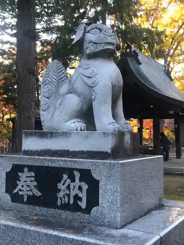 鷹栖神社の狛犬