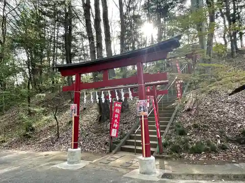 葛葉稲荷神社の鳥居