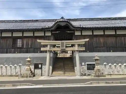 石屋神社の鳥居