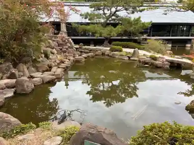 西宮神社の庭園