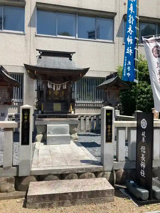橿森神社の末社・摂社