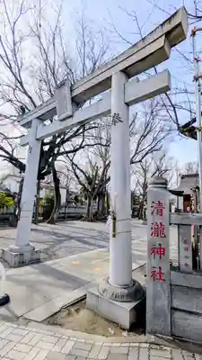 清瀧神社の鳥居