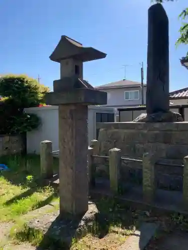 綱島神社の{uncategorized: "未分類", other: "その他", undefined: "問題あり", building: "その他建物", grave: "お墓", sacred_gate: "鳥居", guardian: "狛犬", statue: "像", buddha: "仏像", history: "歴史", nature: "自然", garden: "庭園", animal: "動物", pagoda: "塔", temizu: "手水舎", mountain_gate: "山門・神門", sanctuary: "本殿・本堂", subordinate: "末社・摂社", art: "芸術", scenery: "景色", jizo: "地蔵", ema: "絵馬", goshuin: "御朱印", omikuji: "おみくじ", items: "授与品その他", amulet: "お守り", goshuincho: "御朱印帳", eats: "食事", festival: "お祭り", votive_dance: "神楽", shichigosan: "七五三参", wedding: "結婚式", experience: "体験その他", initially: "初詣", around: "周辺", anti_infection: "感染症対策"}